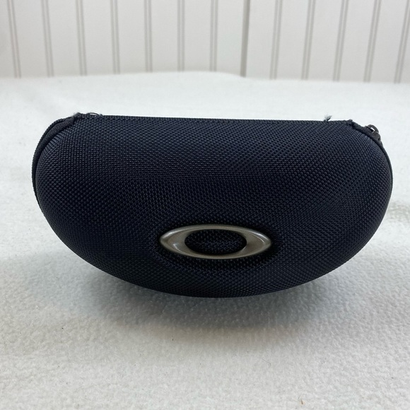 Oakley Other - Oakley Black w/Silver Logo Sunglasses Glasses Eyewear Case